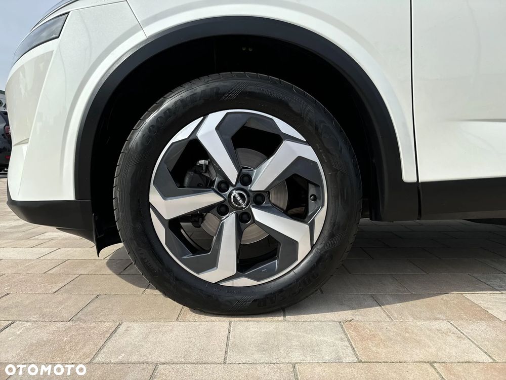 Nissan Qashqai 1.3 DIG-T mHEV N-Connecta Xtronic - 18