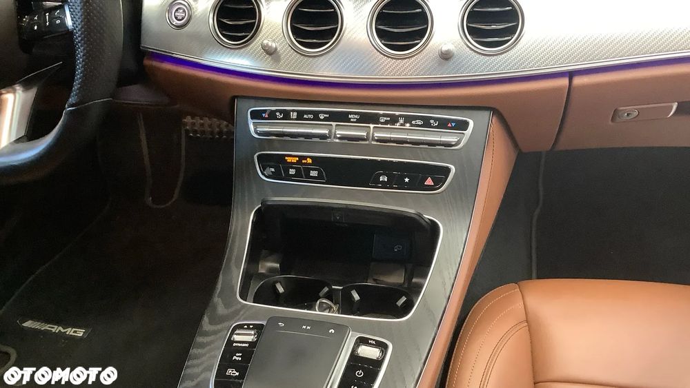Mercedes-Benz Klasa E 300 de 9G-TRONIC AMG Line - 13