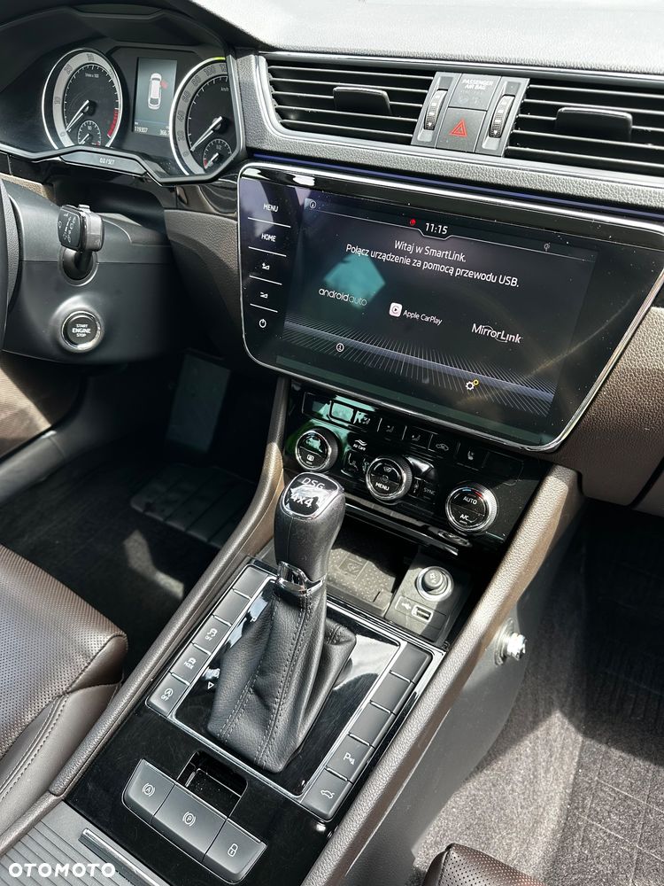 Skoda Superb 2.0 TDI 4x4 L&K DSG - 37