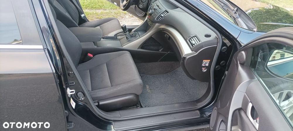Honda Accord 2.0 Comfort - 27