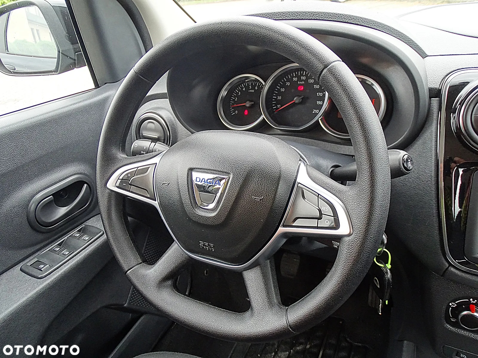 Dacia Lodgy TCe 130 GPF (7-Sitzer) Comfort - 28