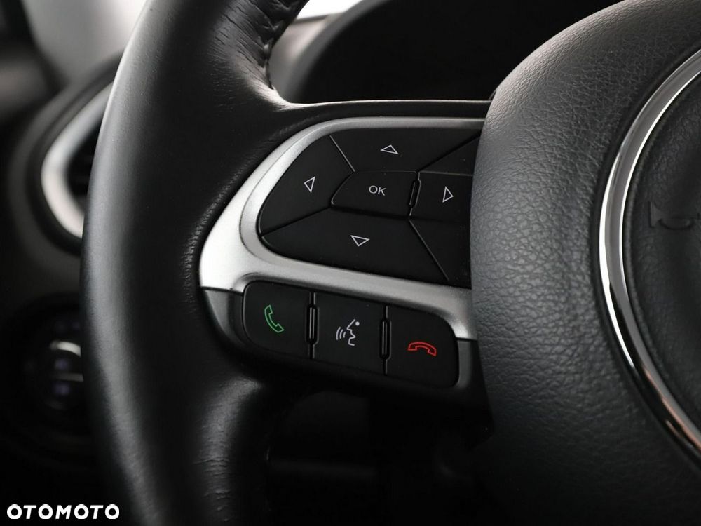 Jeep Renegade 1.6 MultiJet Longitude - 29