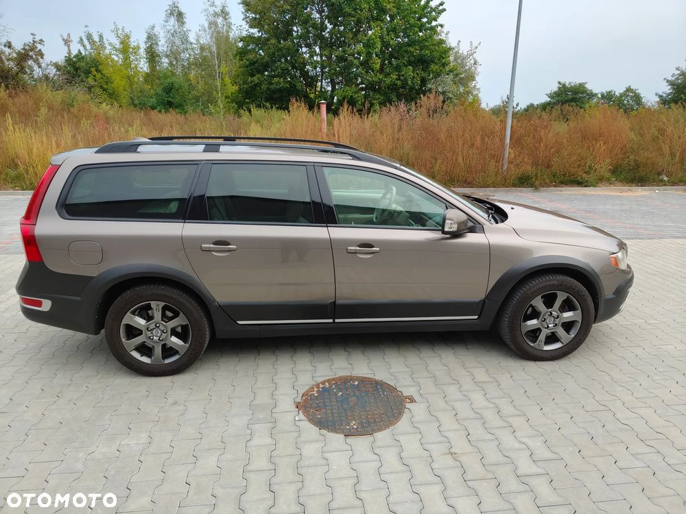 Volvo XC 70 - 3