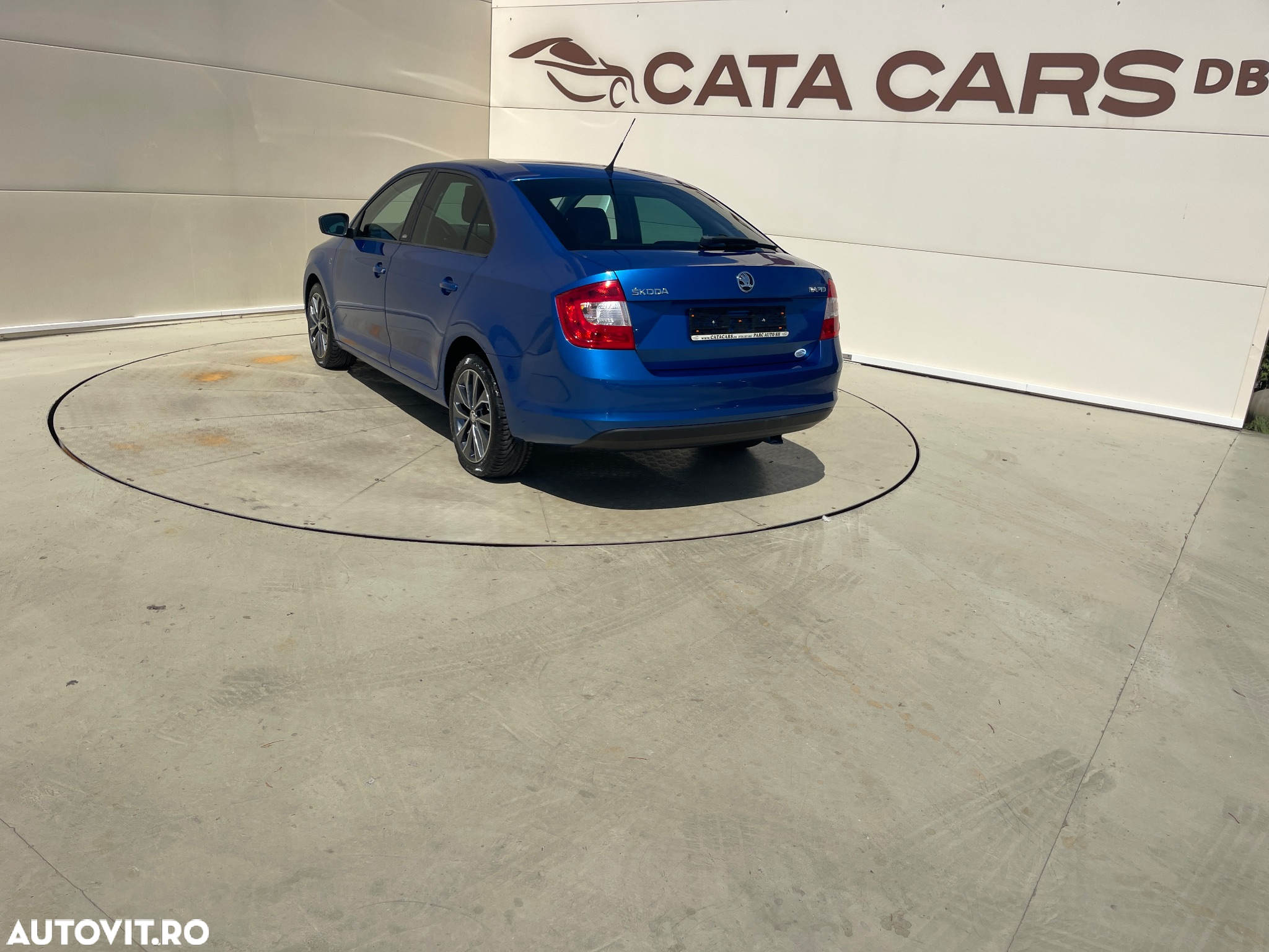 Skoda RAPID 1.2 TSI Ambition - 11