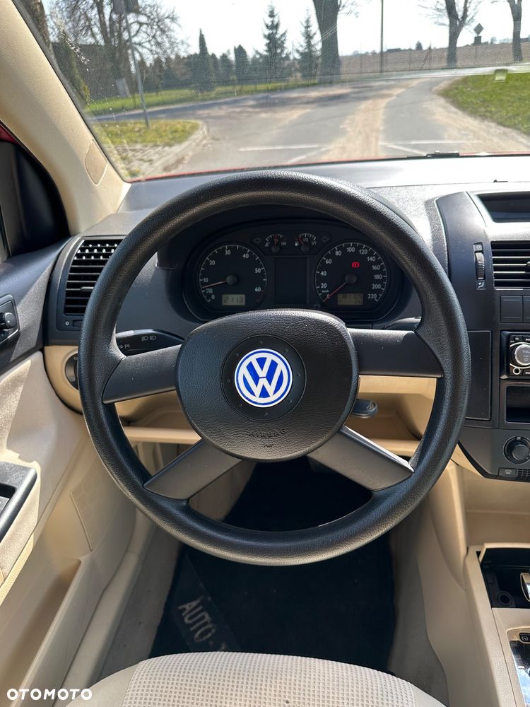 Volkswagen Polo 1.4 16V Highline - 19