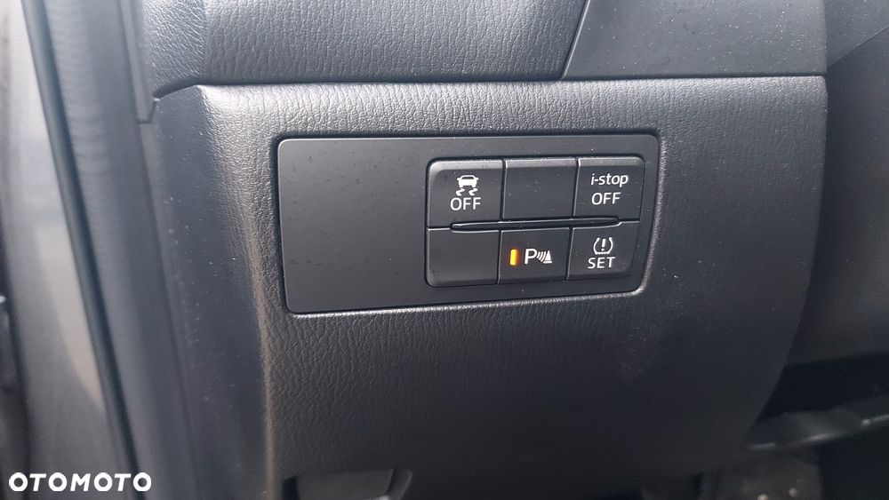 Mazda 3 SKYACTIV-G 120 NAKAMA - 6