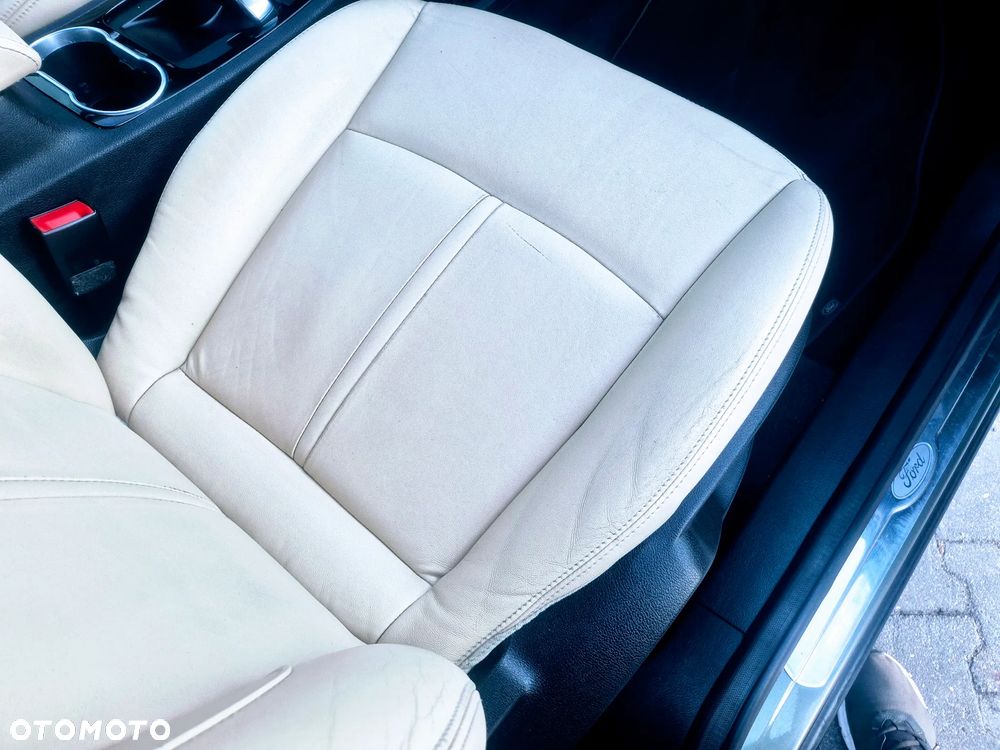 Ford S-Max 2.0 TDCi DPF Business Edition - 13