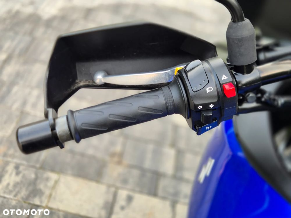 Suzuki DL - 26