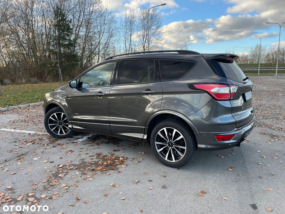 Ford Kuga 1.5 EcoBoost 4x4 ST-Line - 23