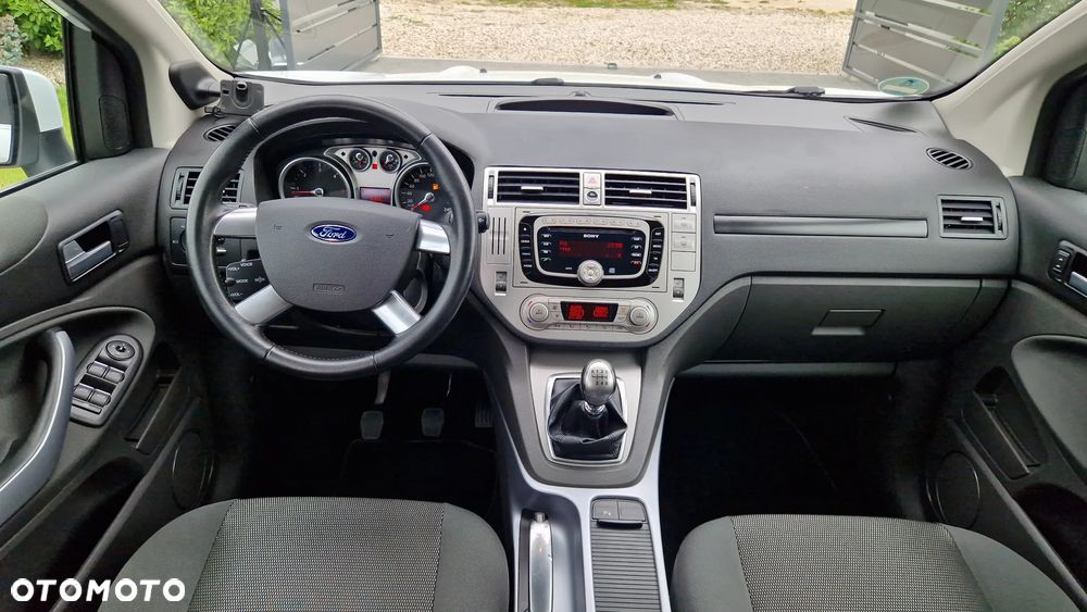 Ford Kuga 2.0 TDCi 2x4 Champions Edition - 6