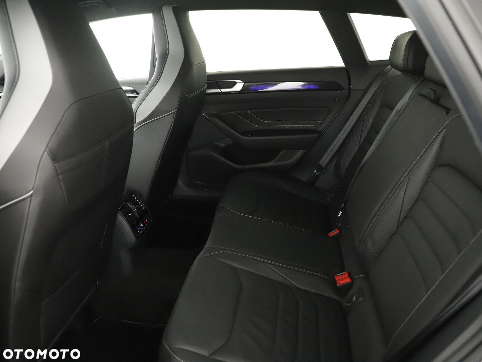 Volkswagen Arteon - 10