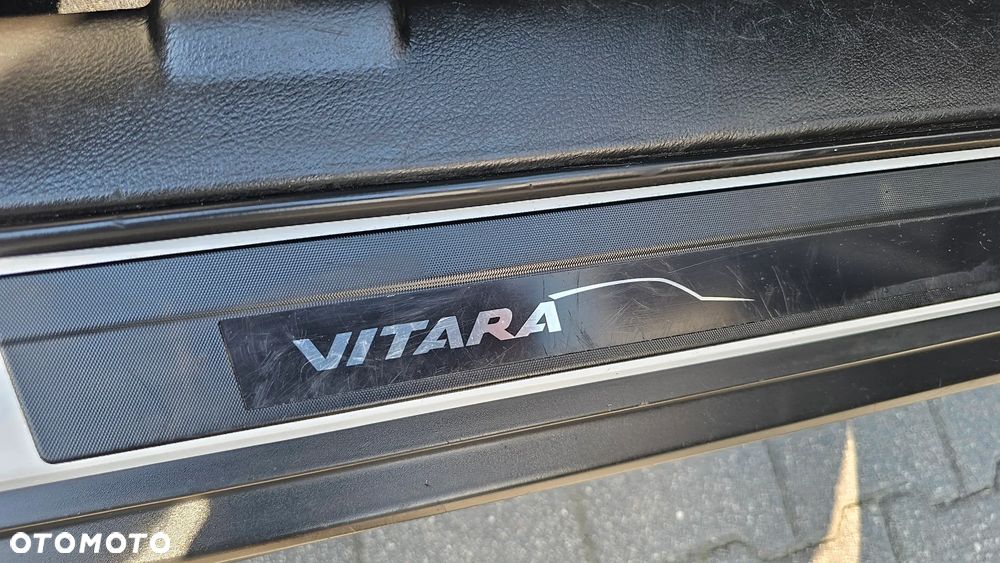 Suzuki Vitara 1.6 Premium 2WD - 30