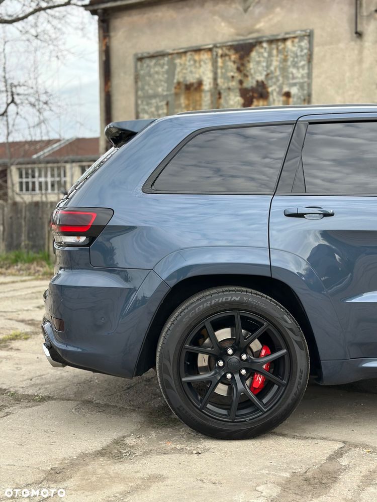 Jeep Grand Cherokee Gr 6.4 V8 SRT8 - 23