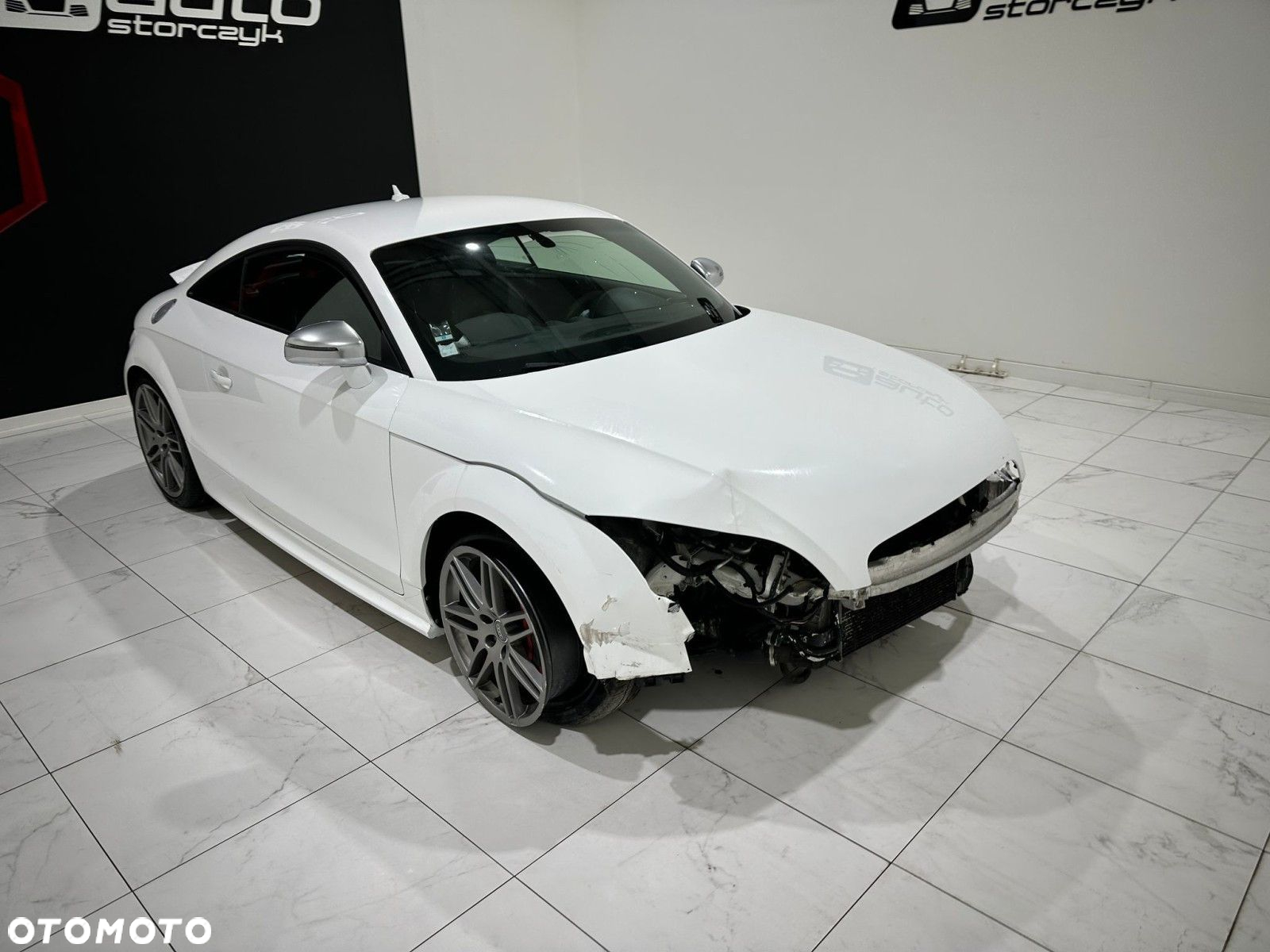 Audi TT S Coupé - 15