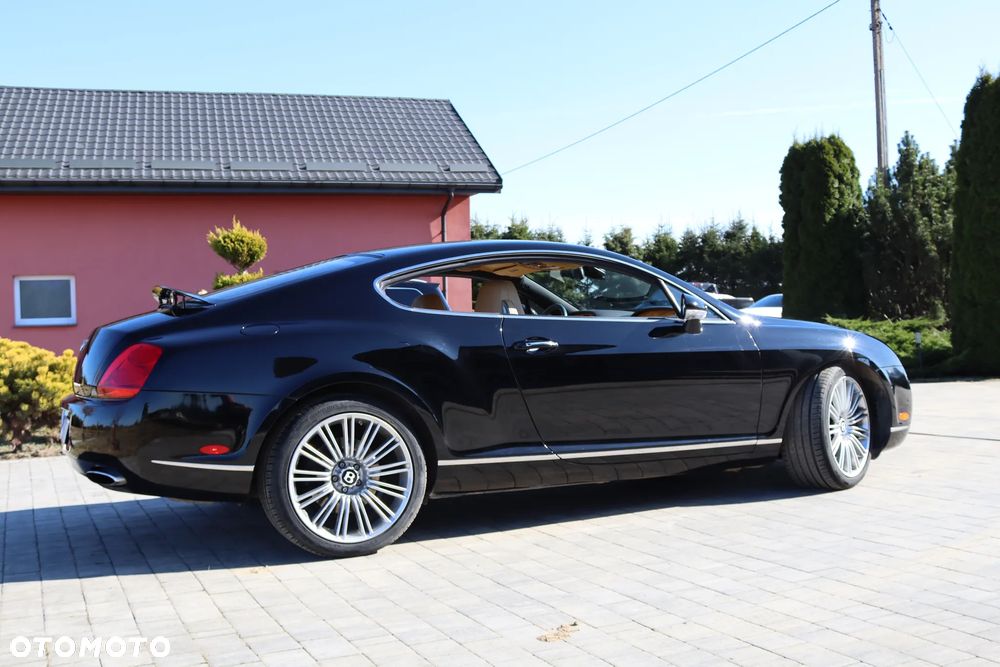 Bentley Continental GT Speed - 13