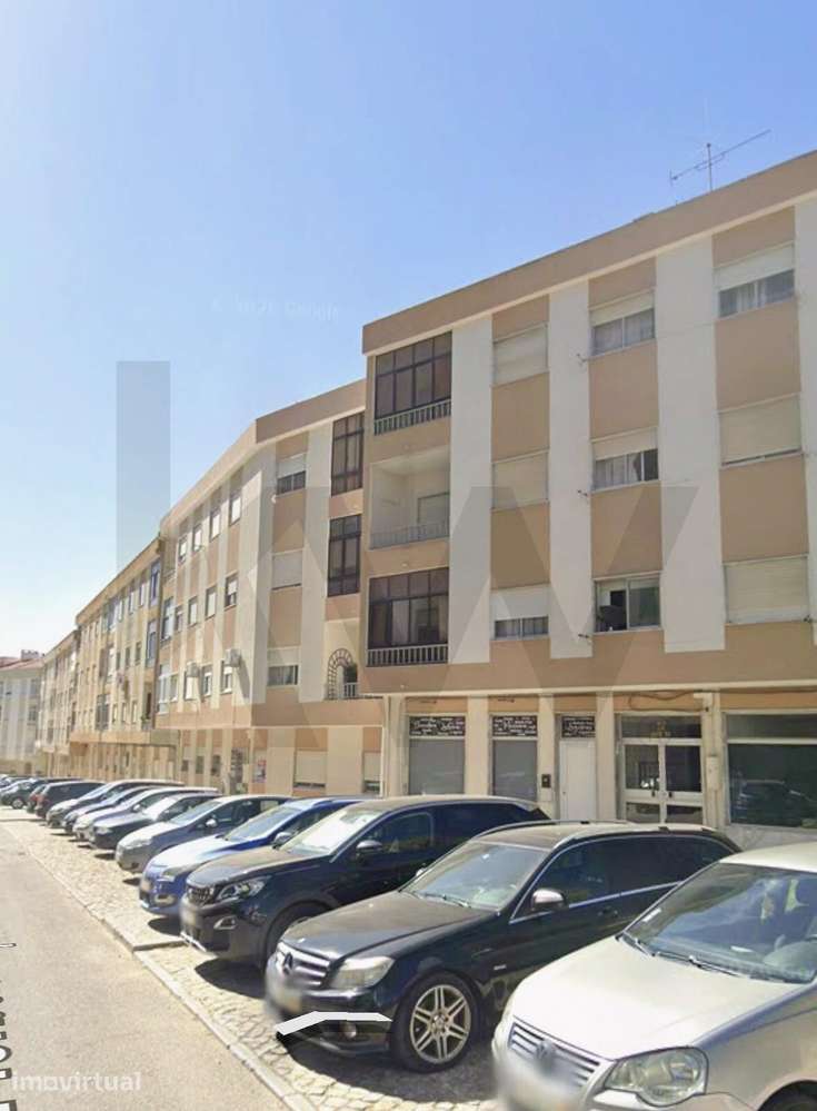 NOVA OPORTUNIDADE NA TORRE DA MARINHA- SEIXAL  T2 - Grande imagem: 2/33