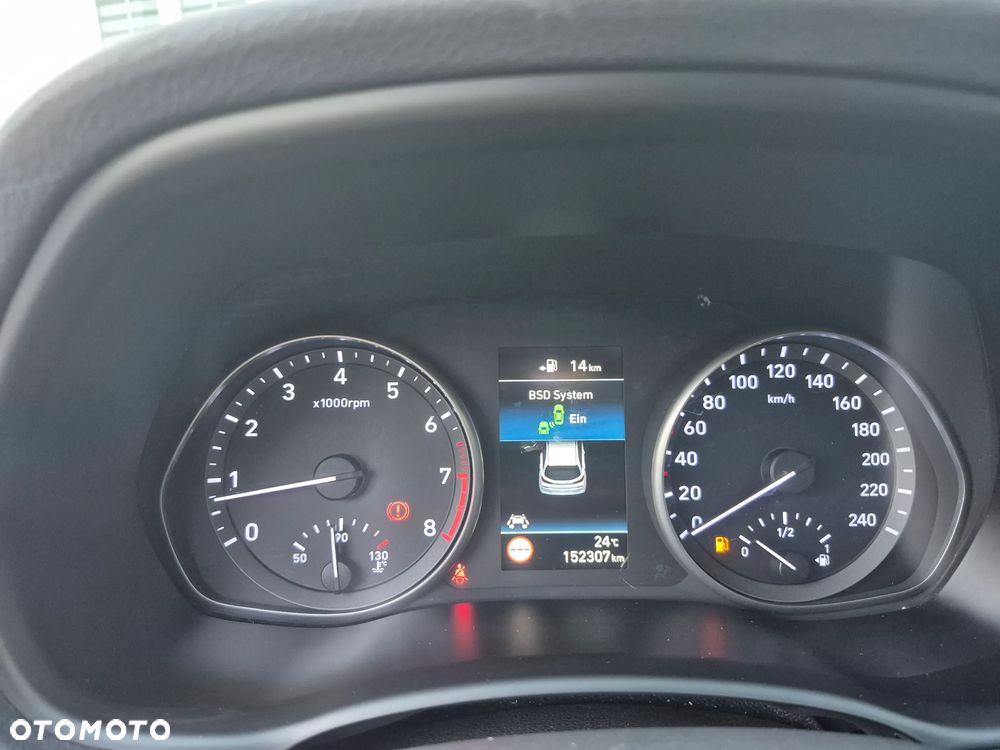 Hyundai i30 - 24