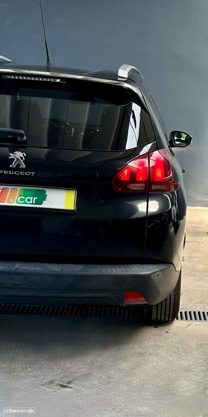 Peugeot 2008 1.2 PureTech Style - 8