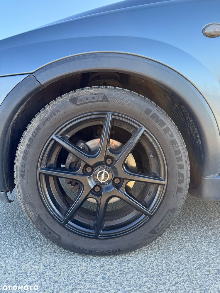 Opel Corsa 1.0 12V Cosmo - 5