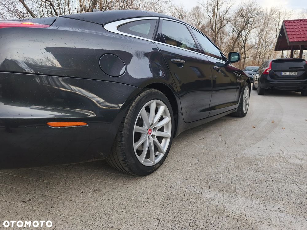 Jaguar XJ 3.0 V6 Langversion Premium Luxury - 8