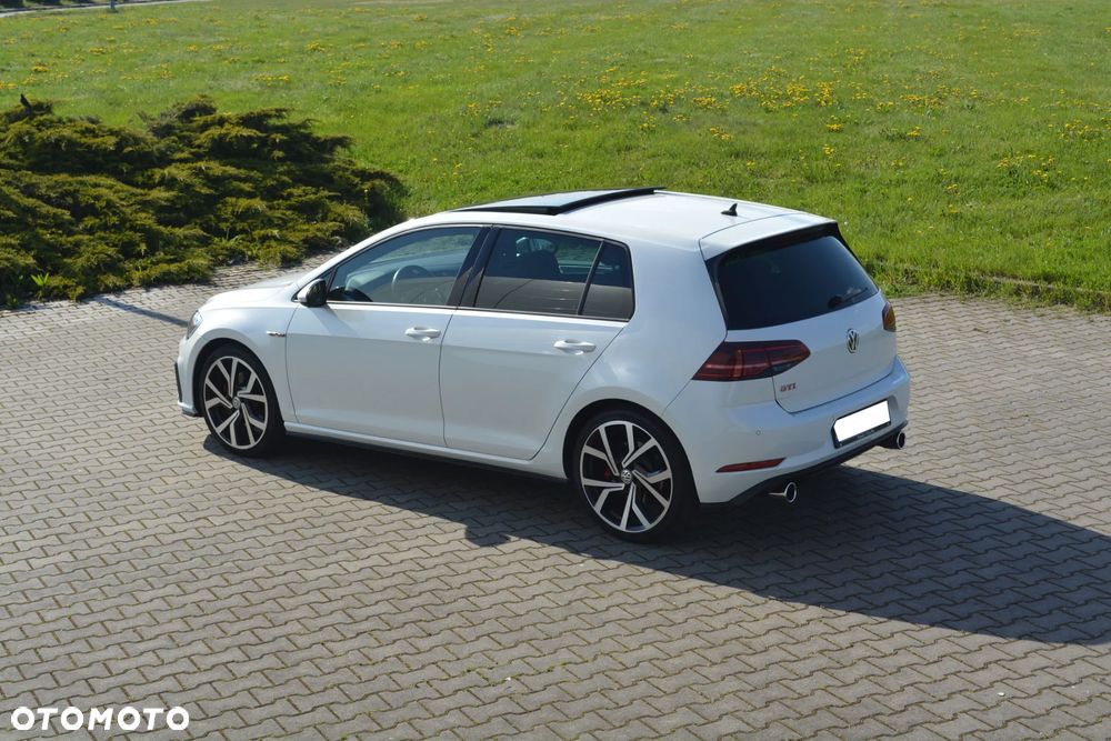 Volkswagen Golf 2.0 TSI BMT GTI Performance DSG - 24