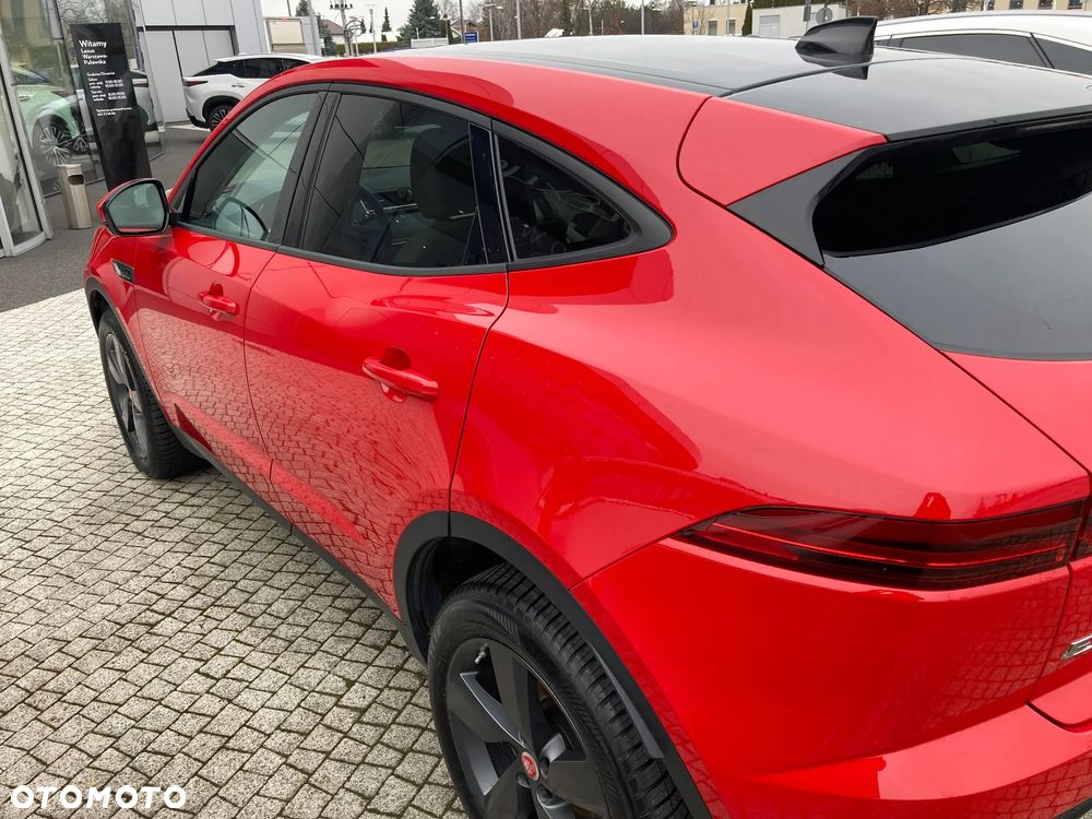 Jaguar E-Pace 2.0 i4P AWD - 8