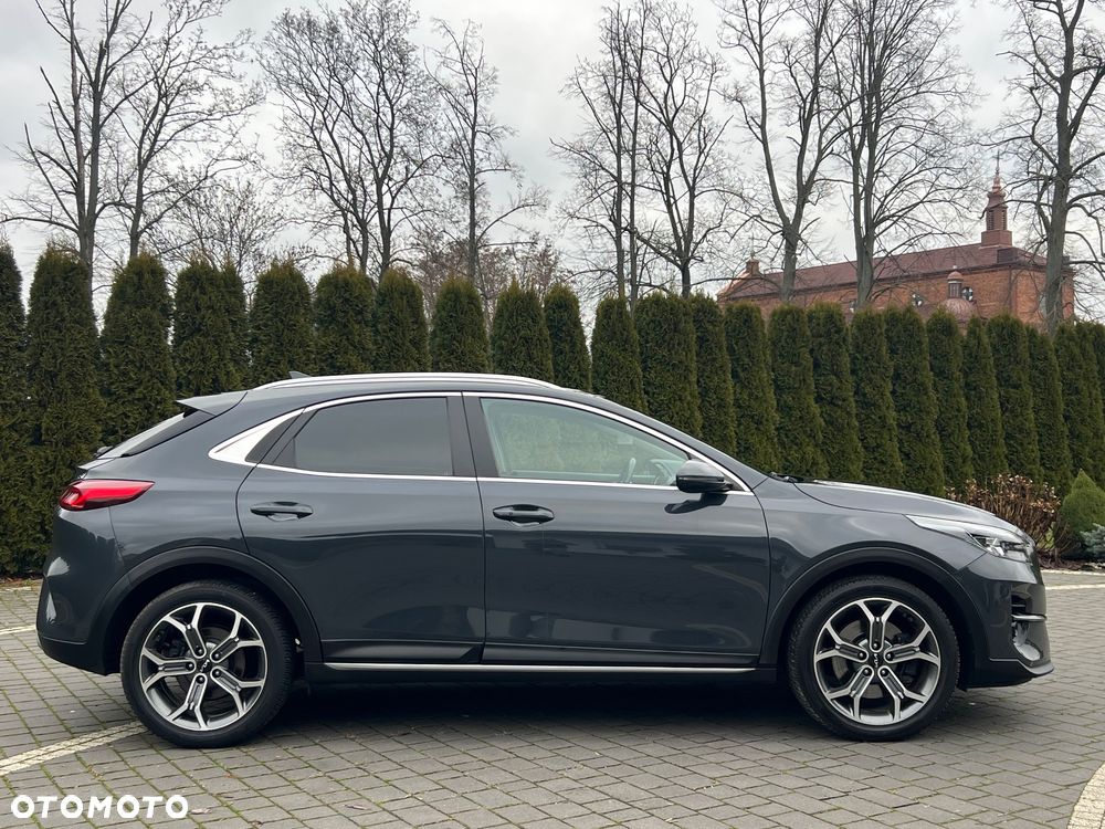 Kia XCeed - 4