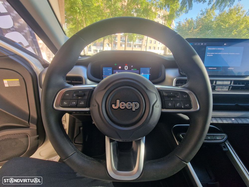Jeep Avenger 54 kWh Summit - 35