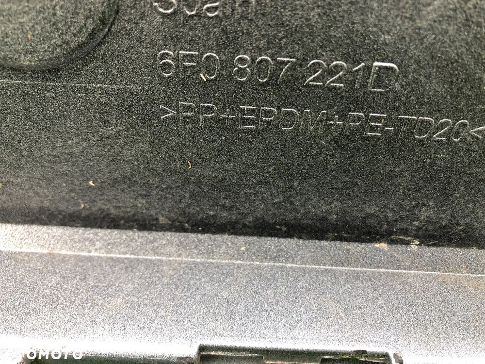 Seat Ibiza V 17 6F0807221D - 5