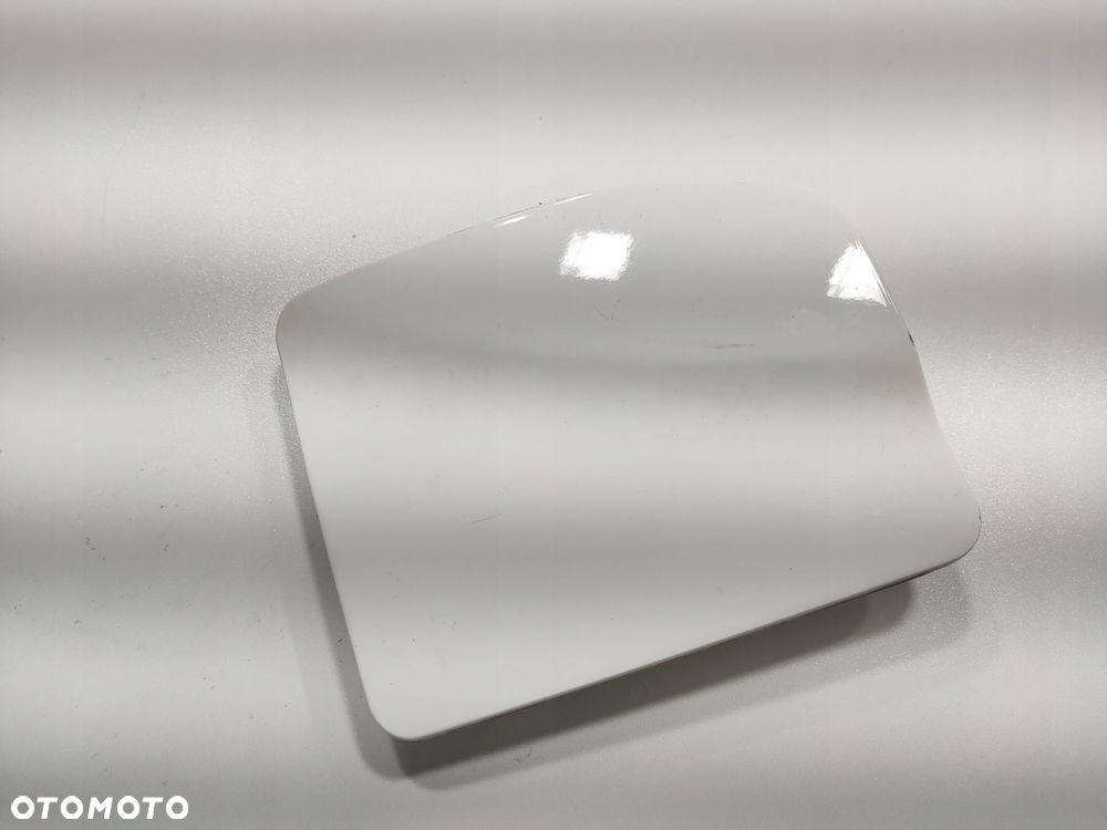 klapka wlewu paliwa wlew prawa nissan navara iv d23 np300 2015-2022 - 2