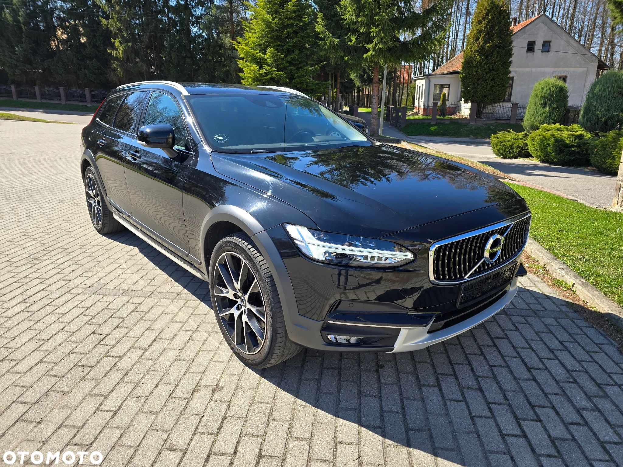 Volvo V90 Cross Country T5 AWD Geartronic Pro - 4