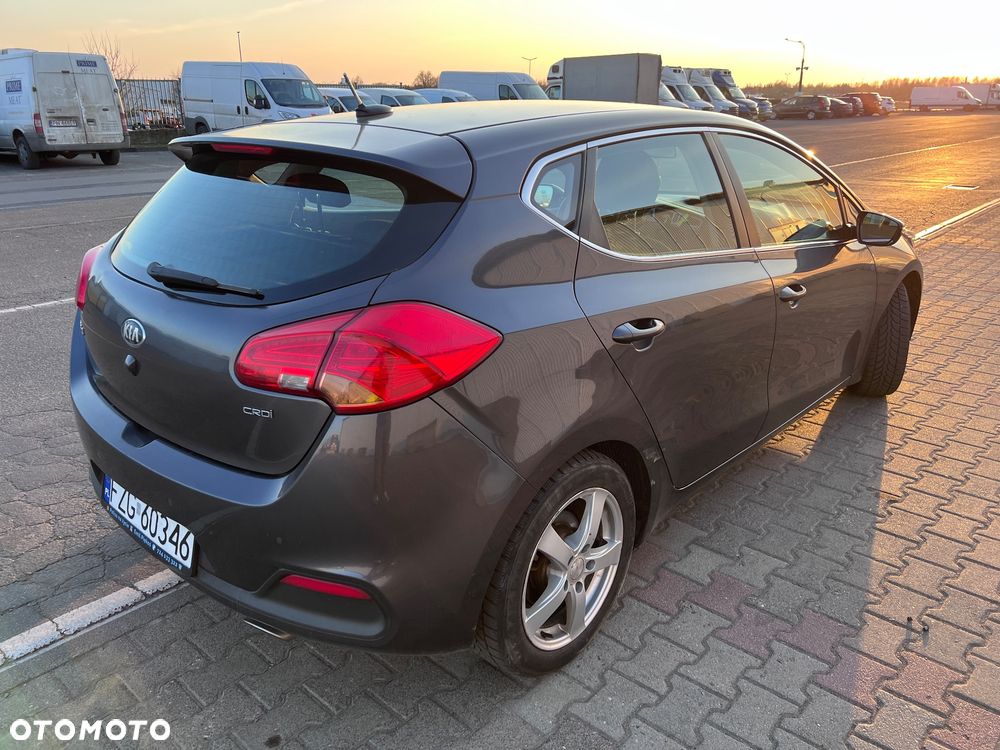 Kia Ceed - 2