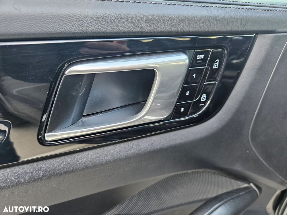 Porsche Cayenne Coupe E-Hybrid Tiptronic S Platinum Edition - 16