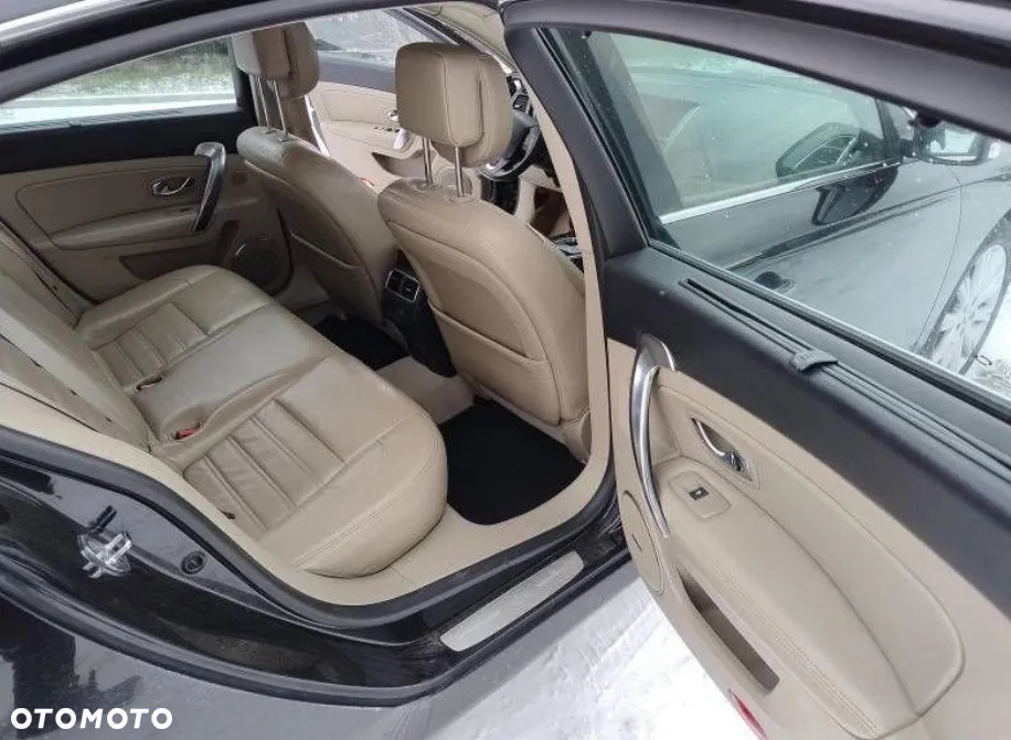 Renault Latitude - 14