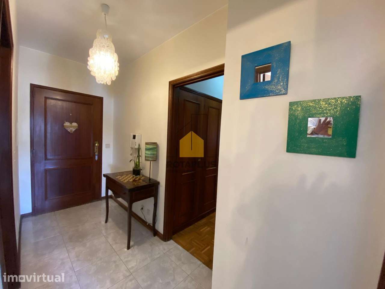 Apartamento T1+1 com Excelente Varanda e Garagem - Grande imagem: 4/23