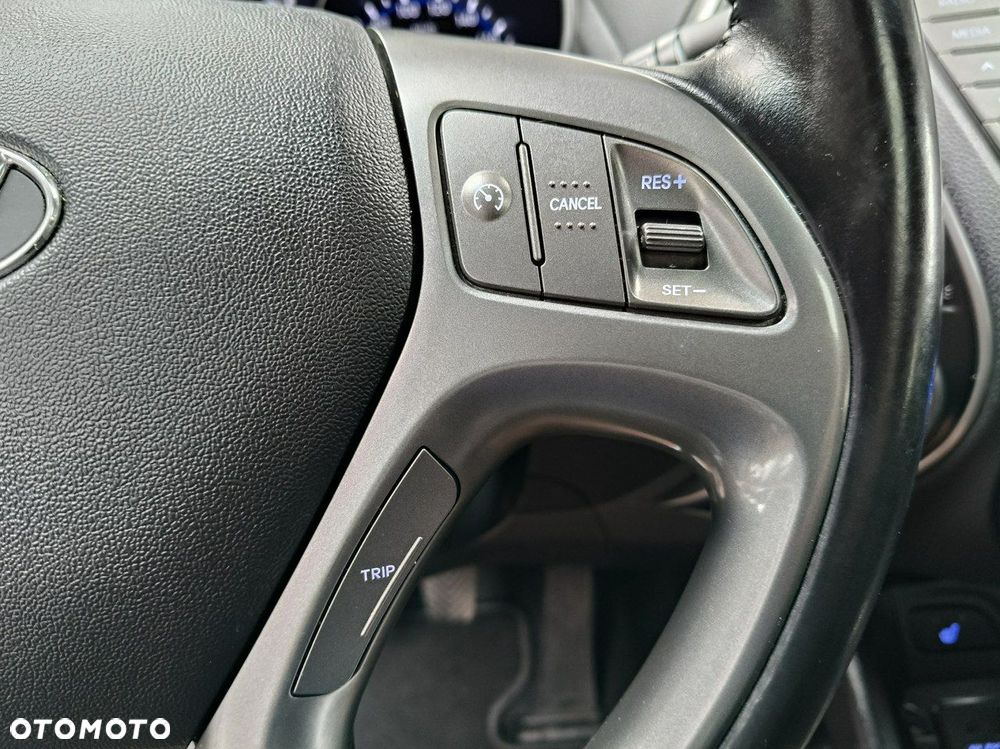Hyundai ix35 1.6 GDI Premium 2WD - 24