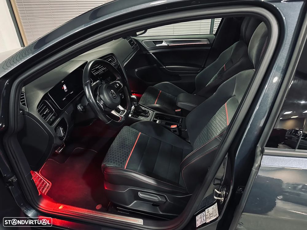 VW Golf GTI (BlueMotion ) DSG Performance - 21