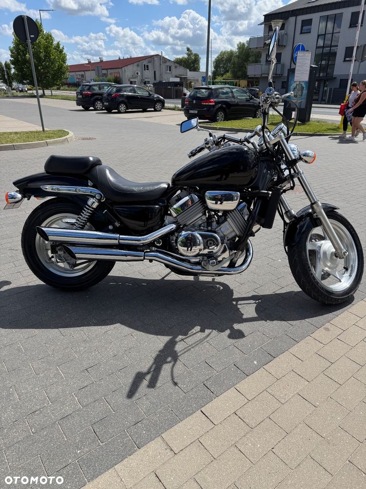 Honda VF - 6