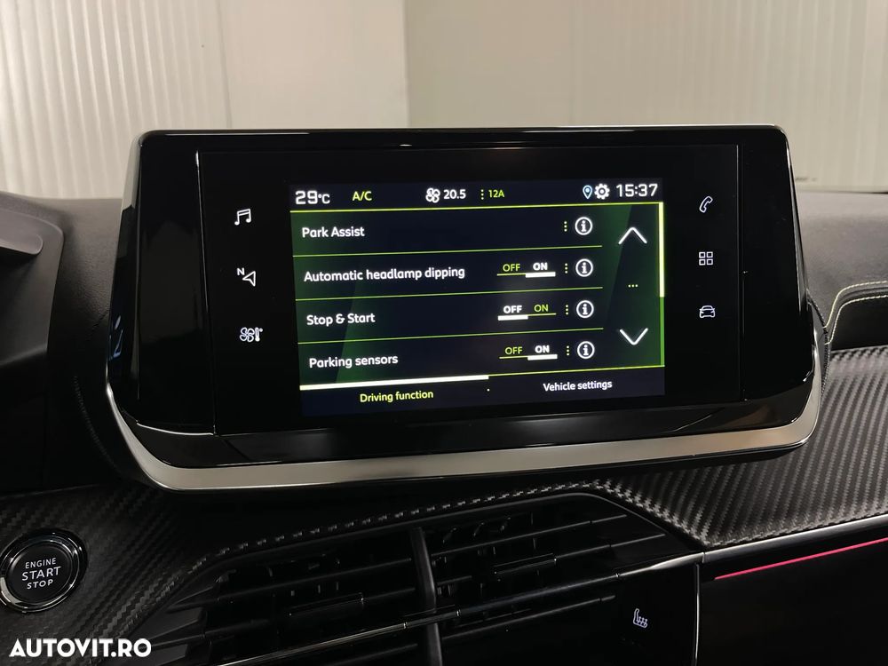 Peugeot 2008 PureTech 130 GT Pack - 19