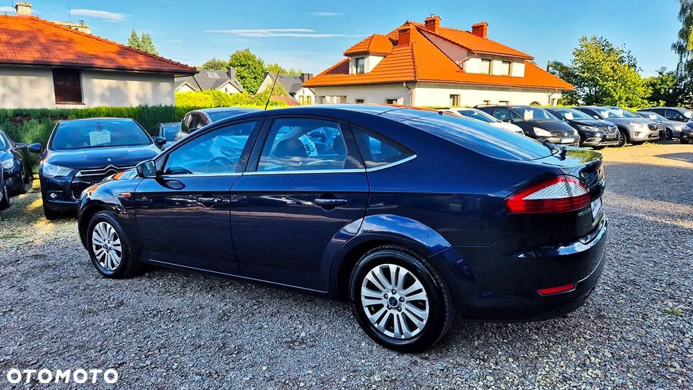 Ford Mondeo - 21