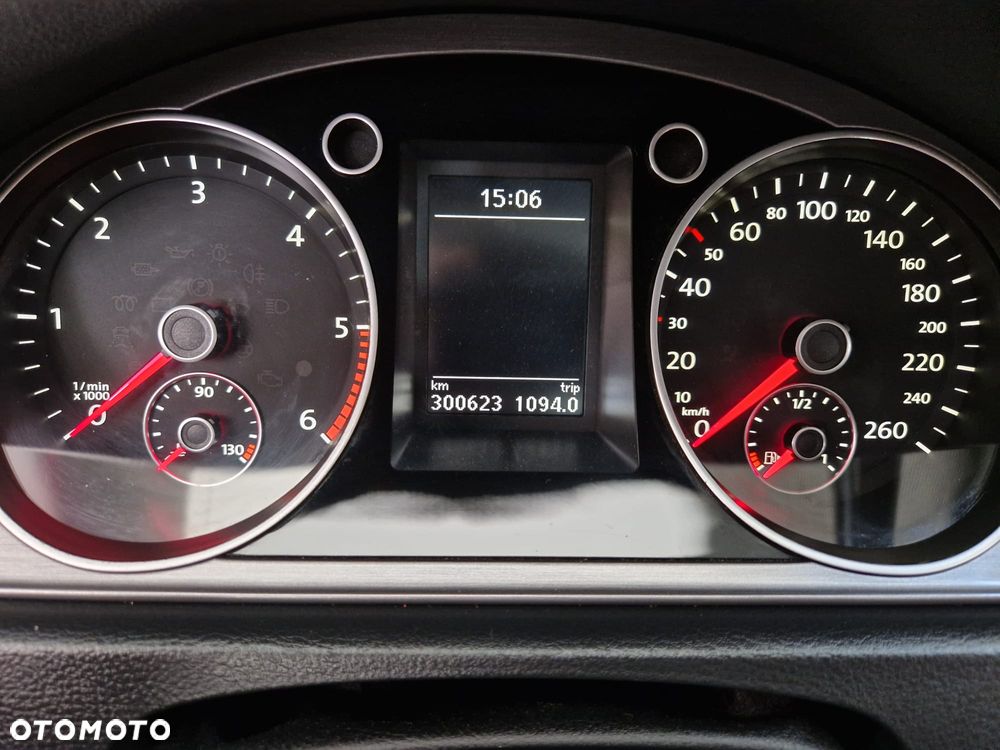 Volkswagen Passat 2.0 TDI Comfortline DSG - 7