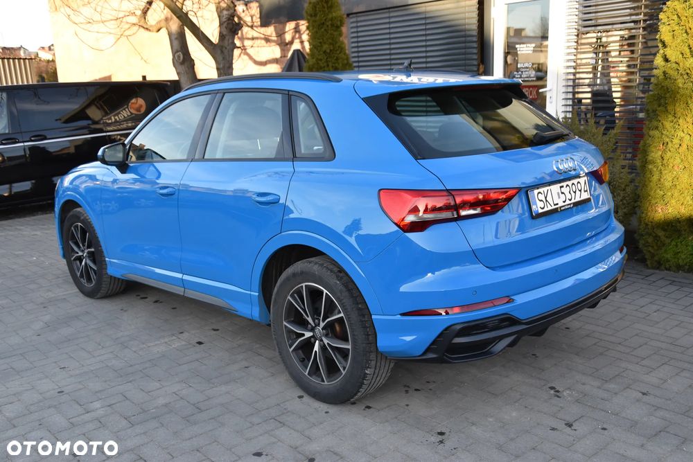 Audi Q3 2.0 TDI S tronic - 9