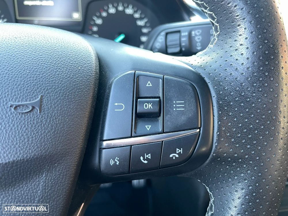 Ford Fiesta 1.0 EcoBoost S&S ST-LINE - 15