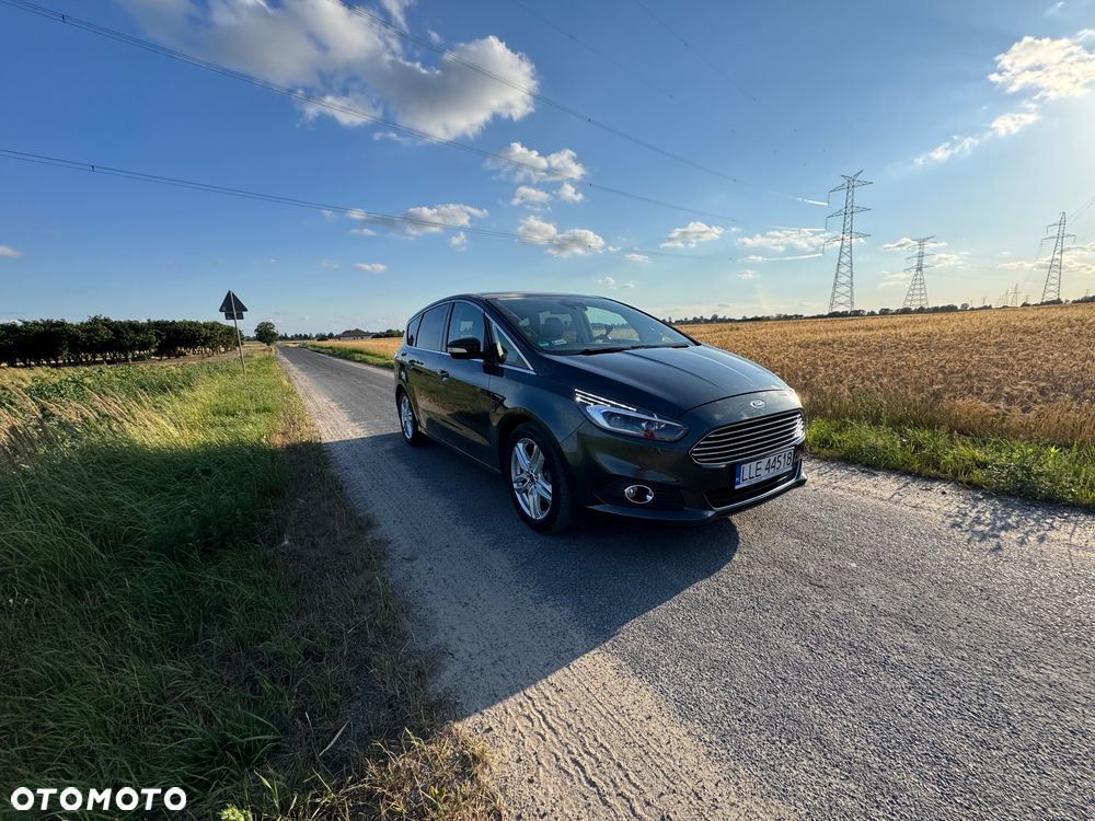 Ford S-Max 2.0 TDCi Titanium PowerShift - 4