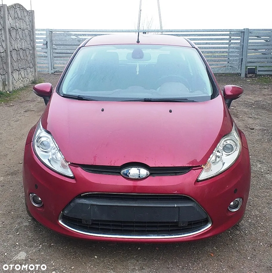 Na części Ford Fiesta MK7 3D 1.4 TDI lak. M9 skrzynia biegów zderzak maska drzwi klapa fotele kanapa błotnik lampa lusterko - 2