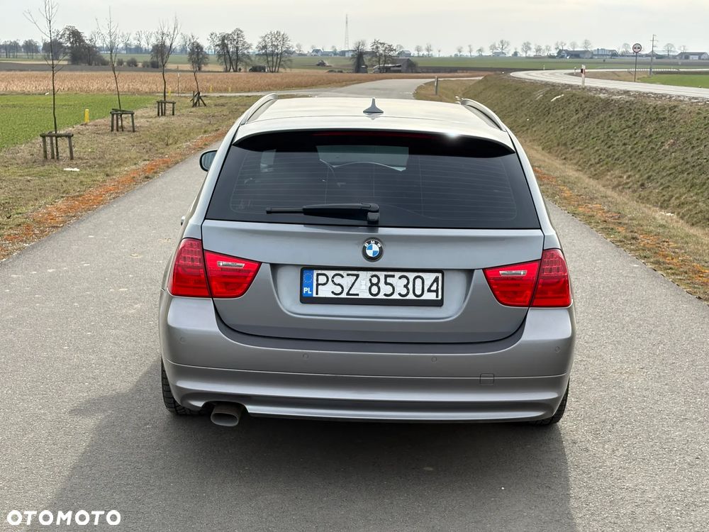 BMW Seria 3 318d - 6