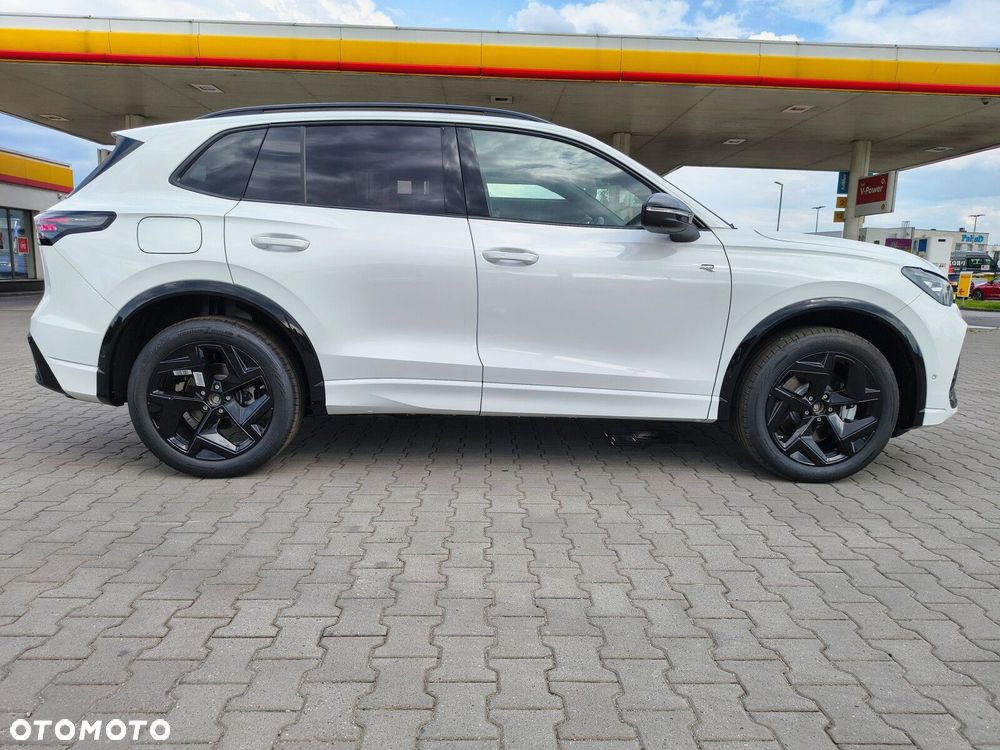 Volkswagen Tiguan - 4