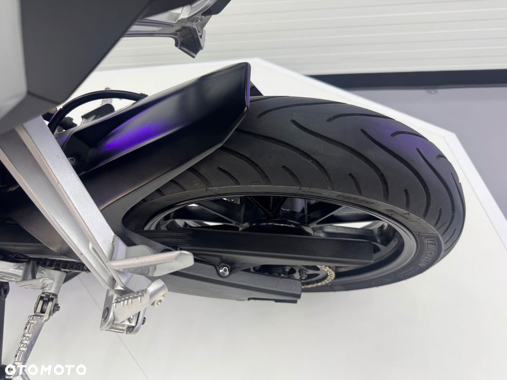 Yamaha MT - 26