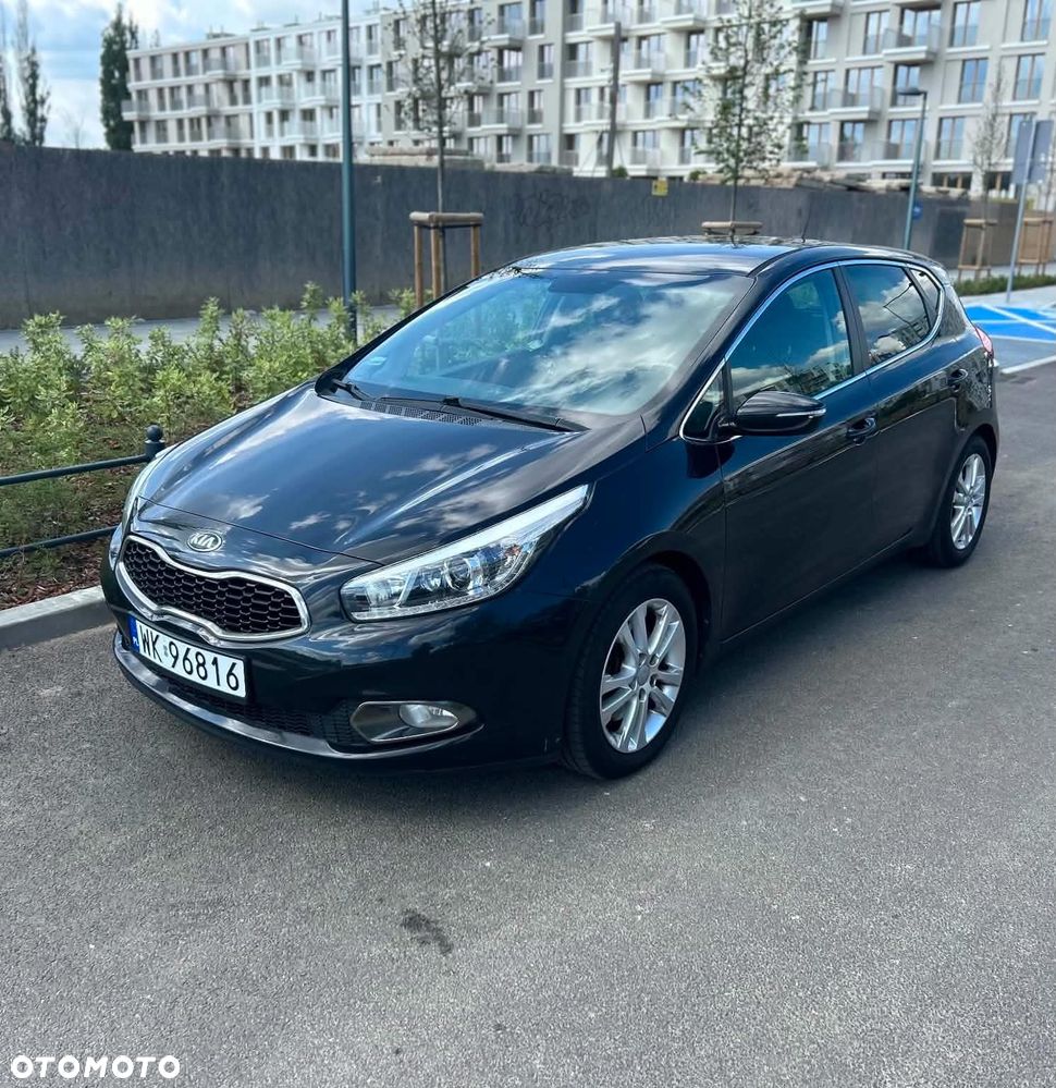 Kia Ceed 1.6 CRDi L - 1