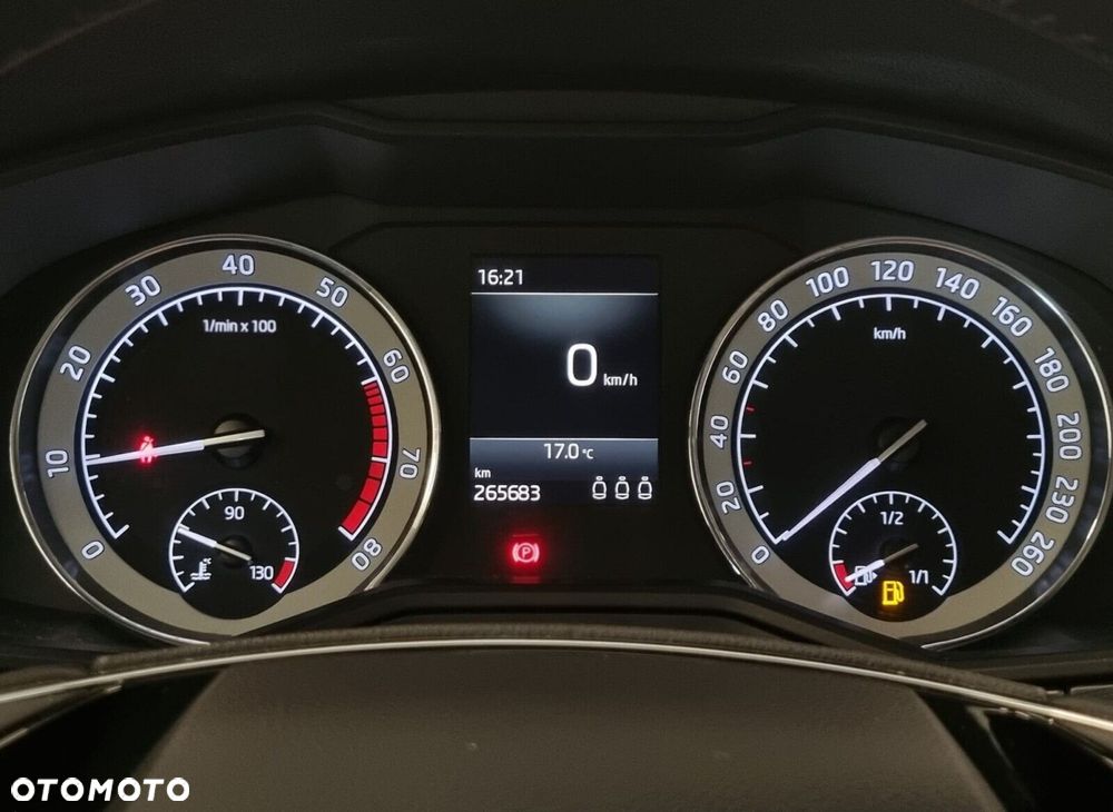 Skoda Superb 1.5 TSI Ambition - 16